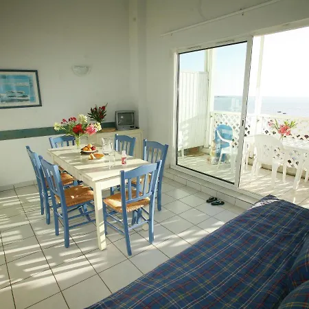 דירה With A View On The Pool Or Near Boyard *